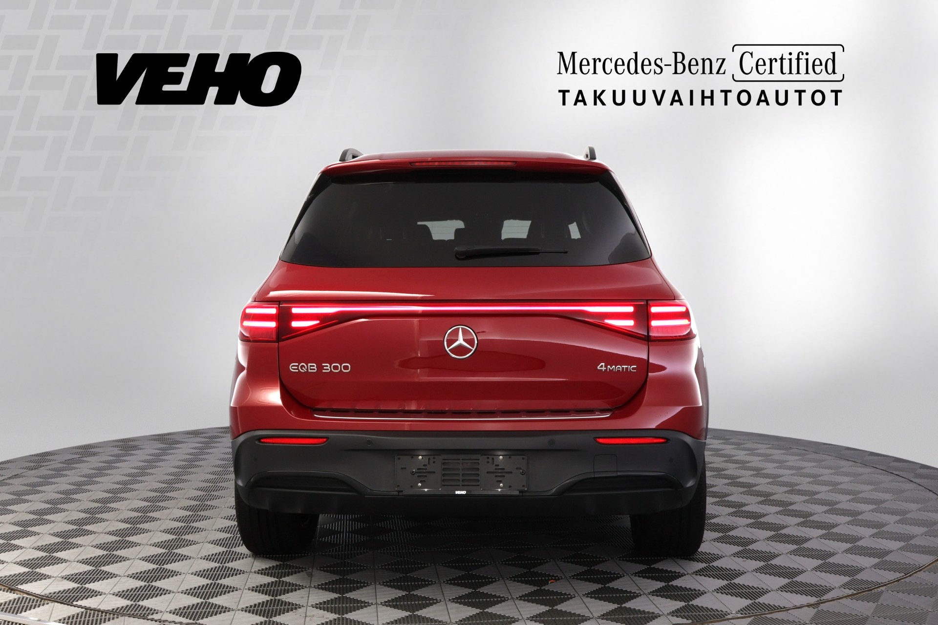 Mercedes-Benz EQB 300 4MATIC AMG Night 2025, kuva 3/28