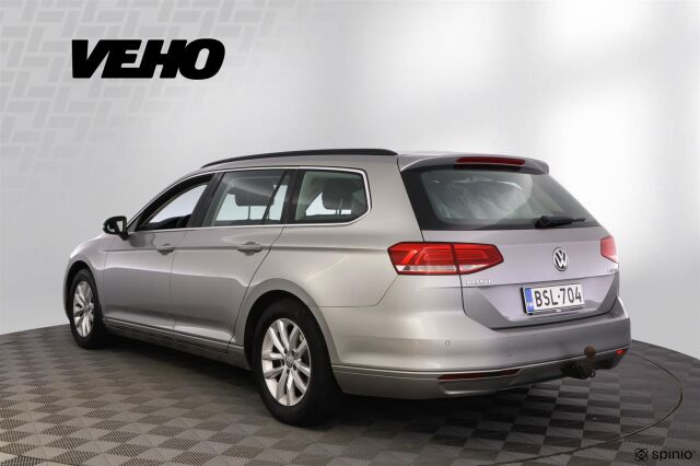 Volkswagen Passat 2015, photo 3/29