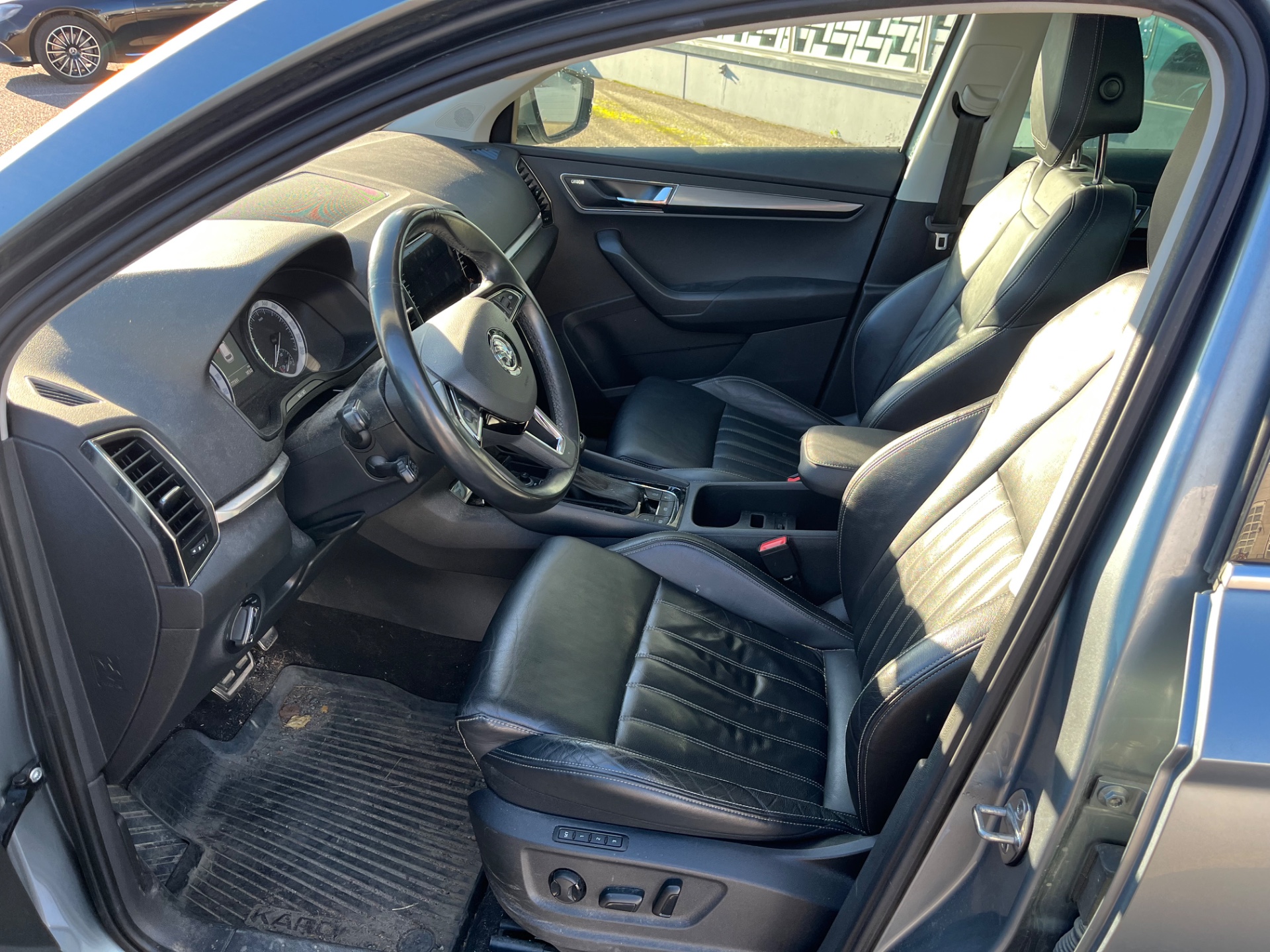 Skoda Karoq 2018, photo 3/3