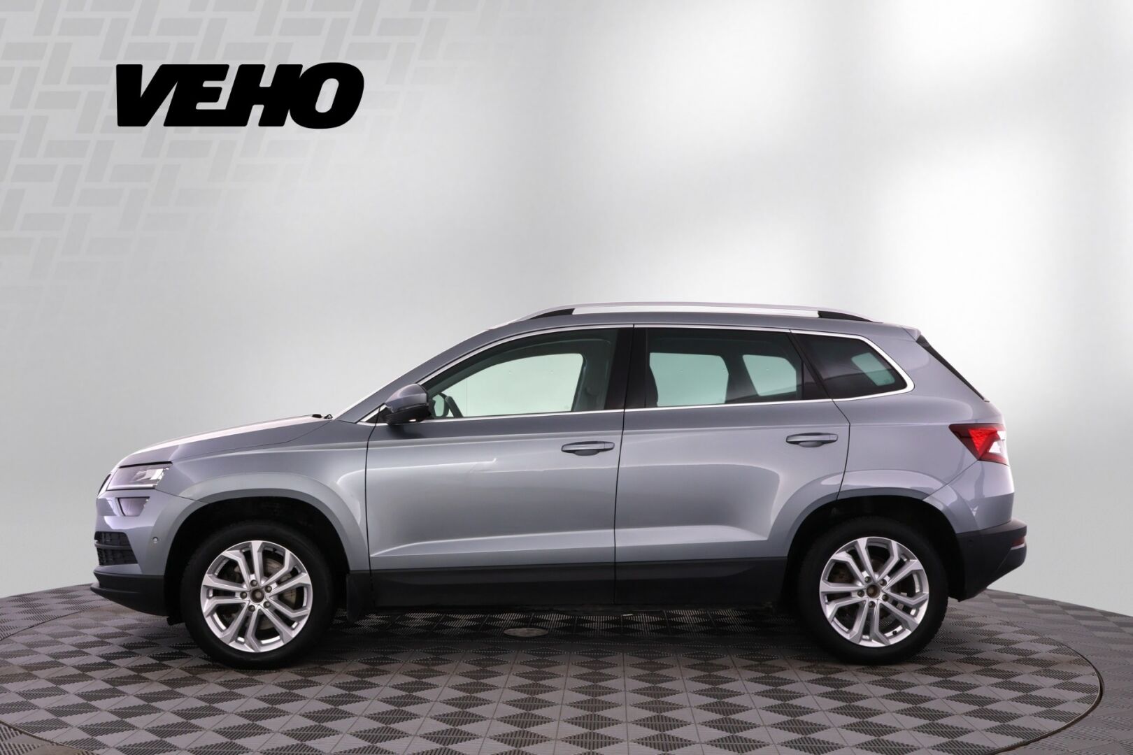 Skoda Karoq 2018, bild 2/27