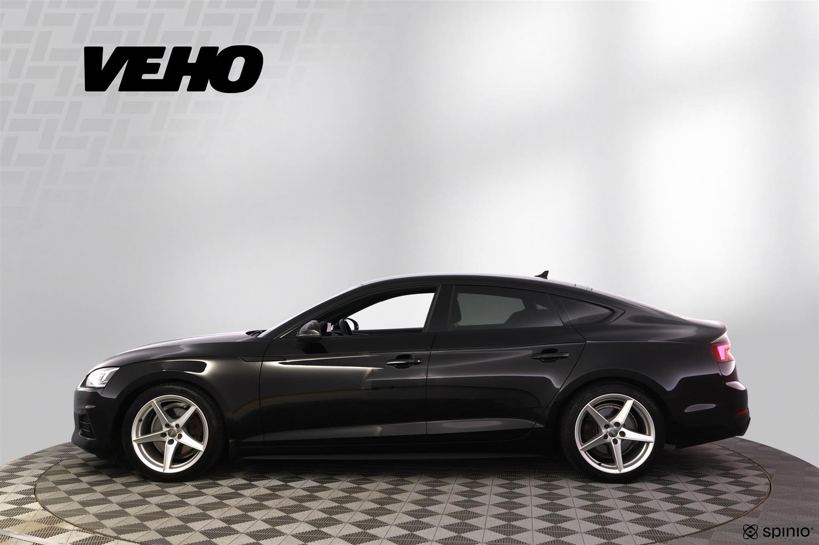 Audi A5 2019, kuva 2/28