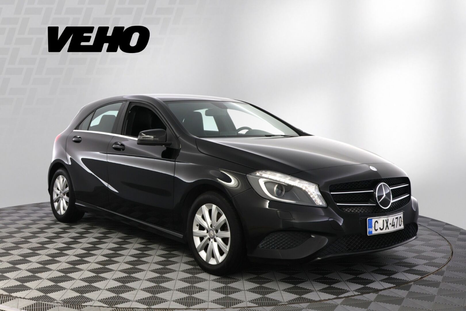 Mercedes-Benz A 2015, photo 7/26