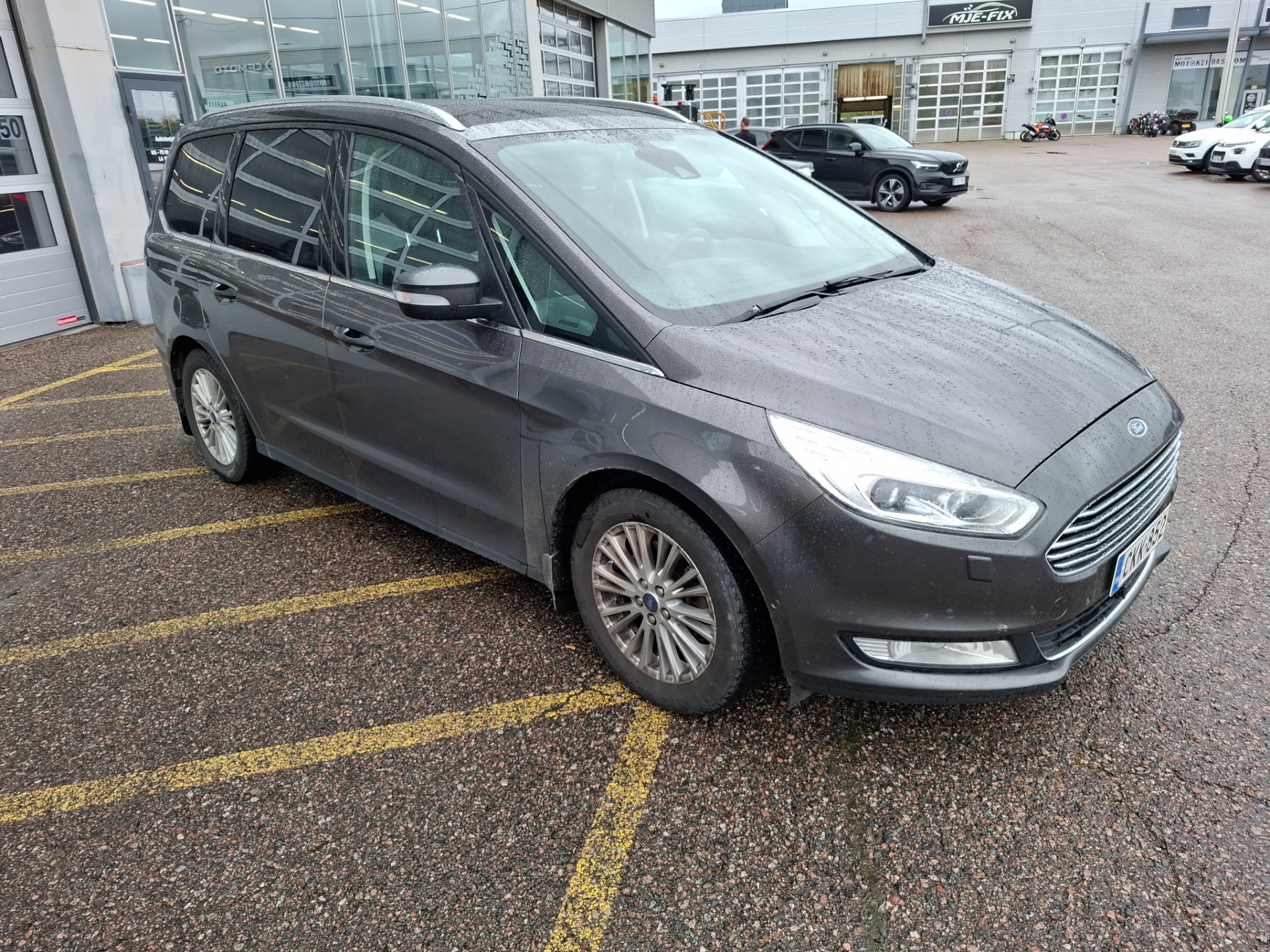 Ford Galaxy 2016, kuva 2/4