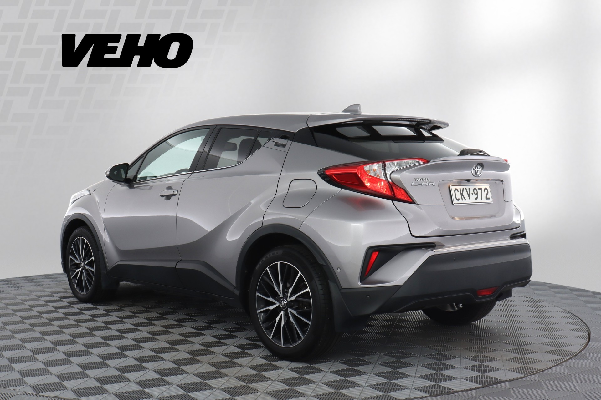 Toyota C-HR 2017, photo 3/27