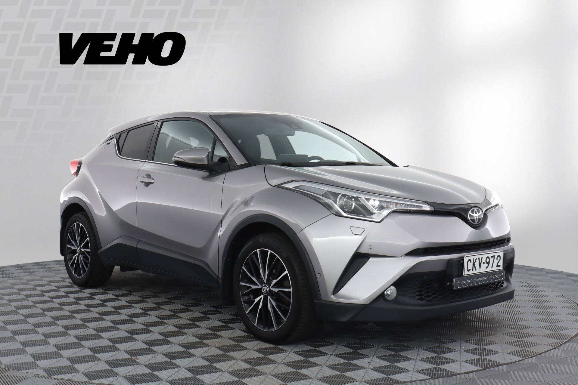 Toyota C-HR 2017, photo 7/27