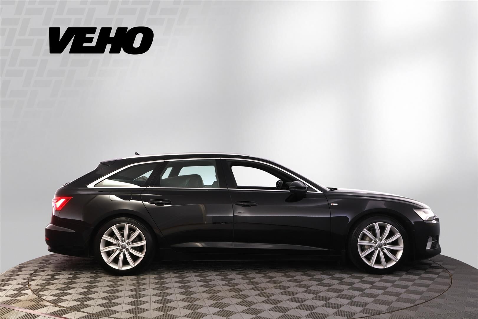 Audi A6 2019, bild 6/37