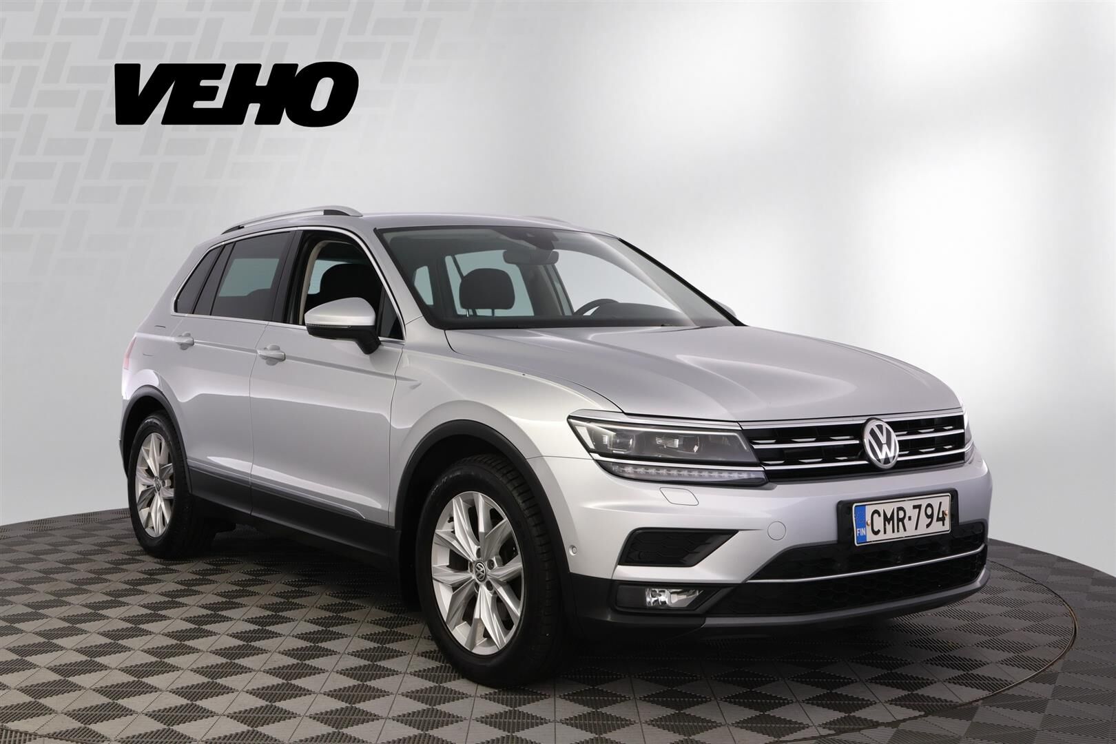 Volkswagen Tiguan 2019, bild 7/38