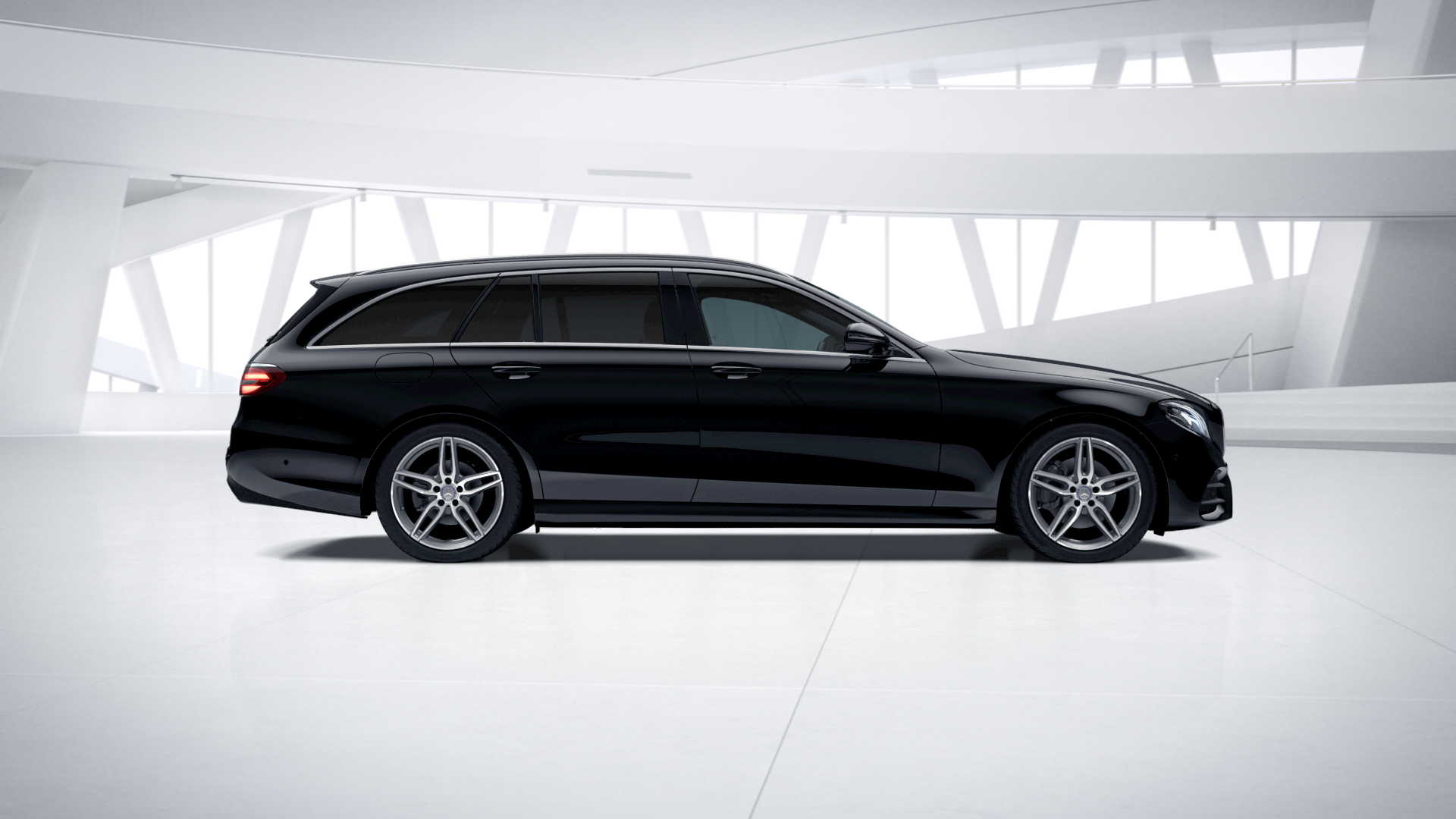 Mercedes-Benz E 2017, photo 2/10