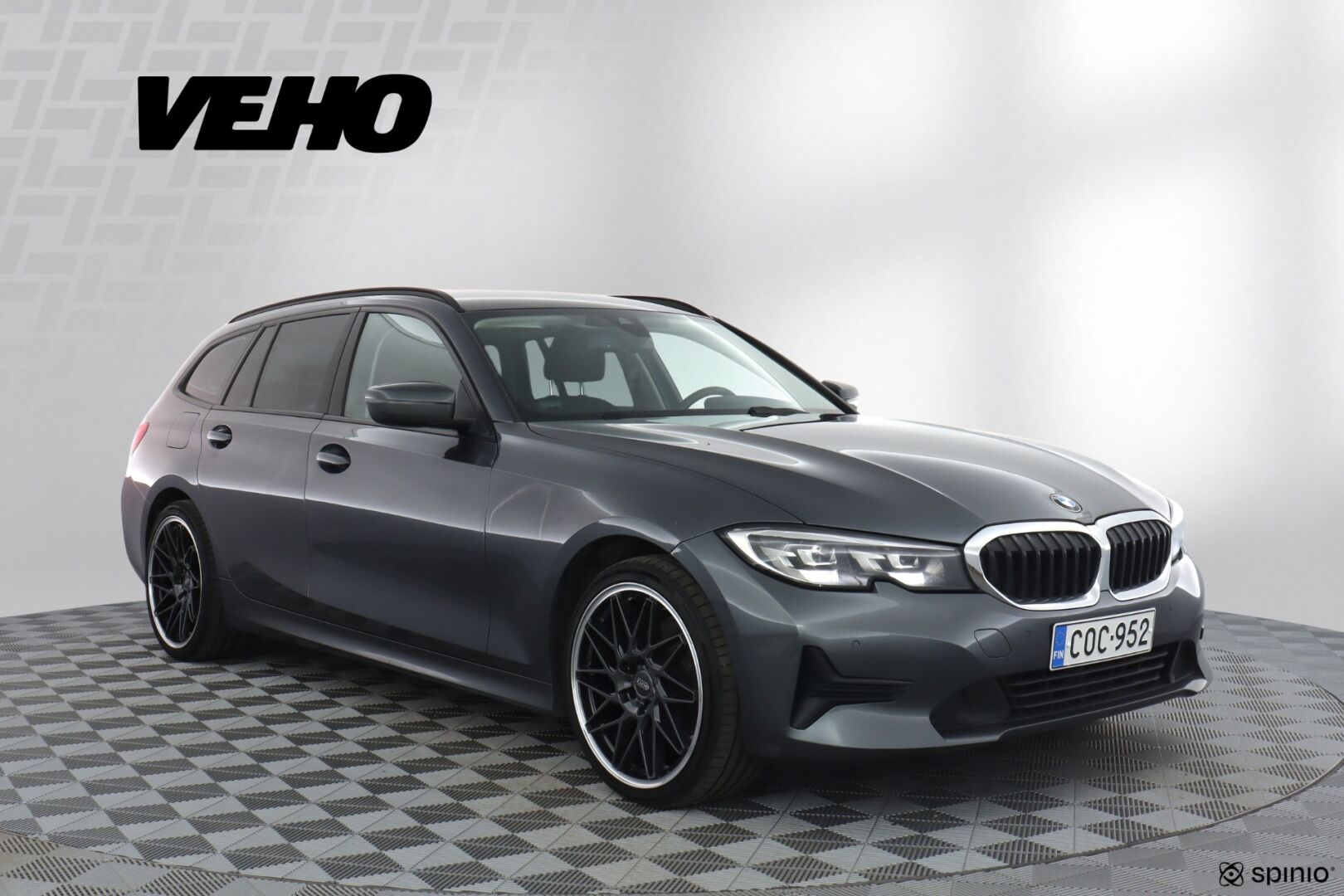 BMW 320 2019, bild 7/21