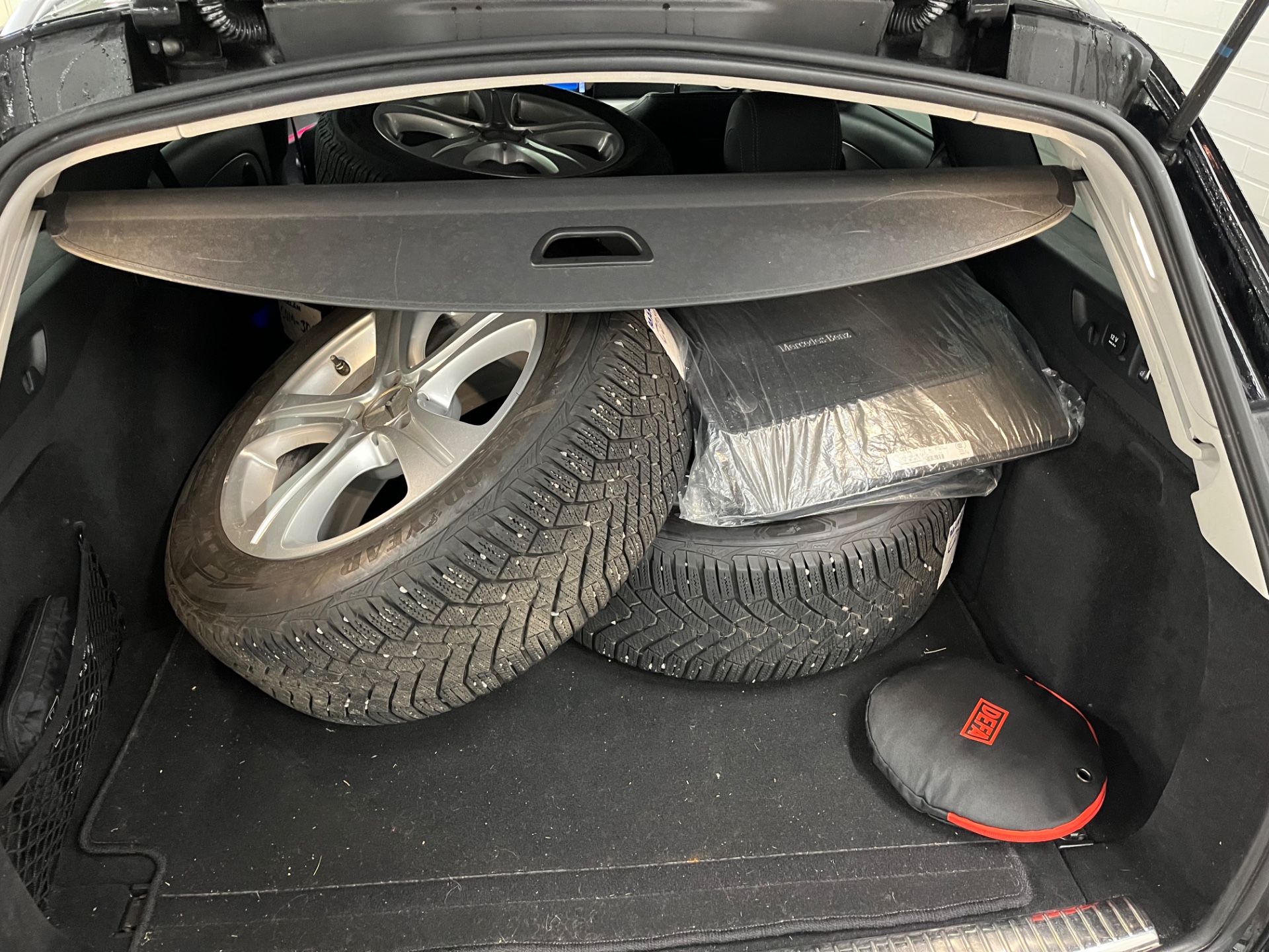 Mercedes-Benz E 200 d T A Business 2018, photo 4/5