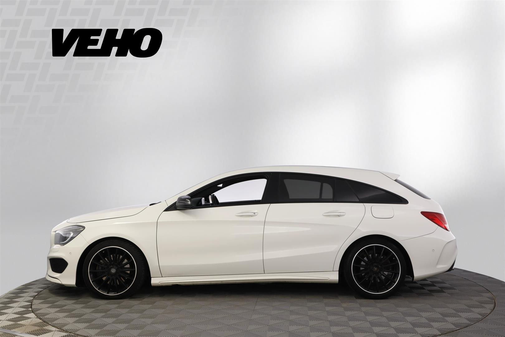 Mercedes-Benz CLA 2015, kuva 2/35