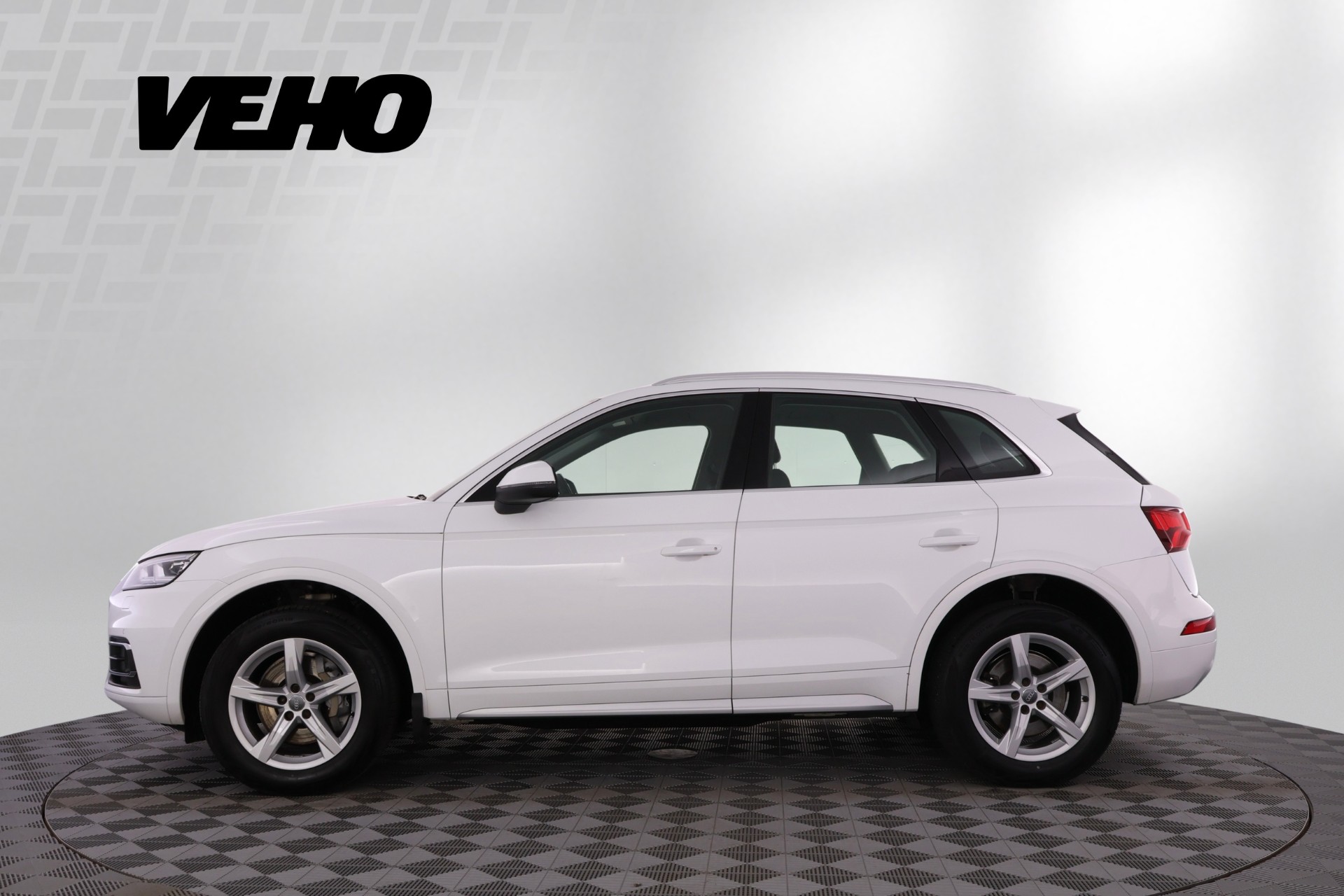 Audi Q5 2020, kuva 2/26