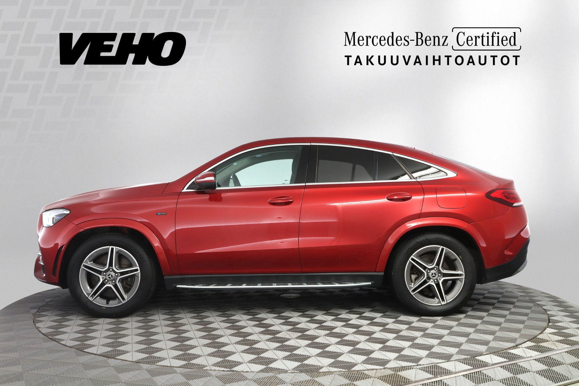 Mercedes-Benz GLE 350 e 4MATIC Coupé AMG 2021, photo 2/37