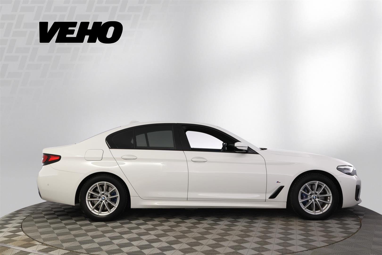 BMW 530 2021, kuva 6/40