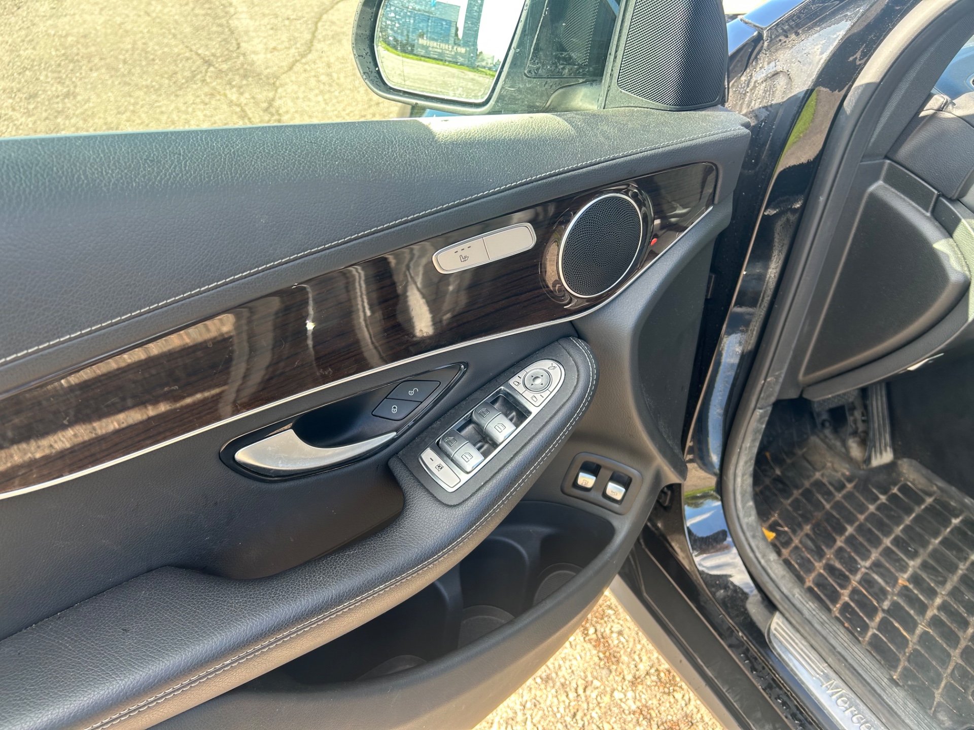Mercedes-Benz GLC 2022, kuva 7/10