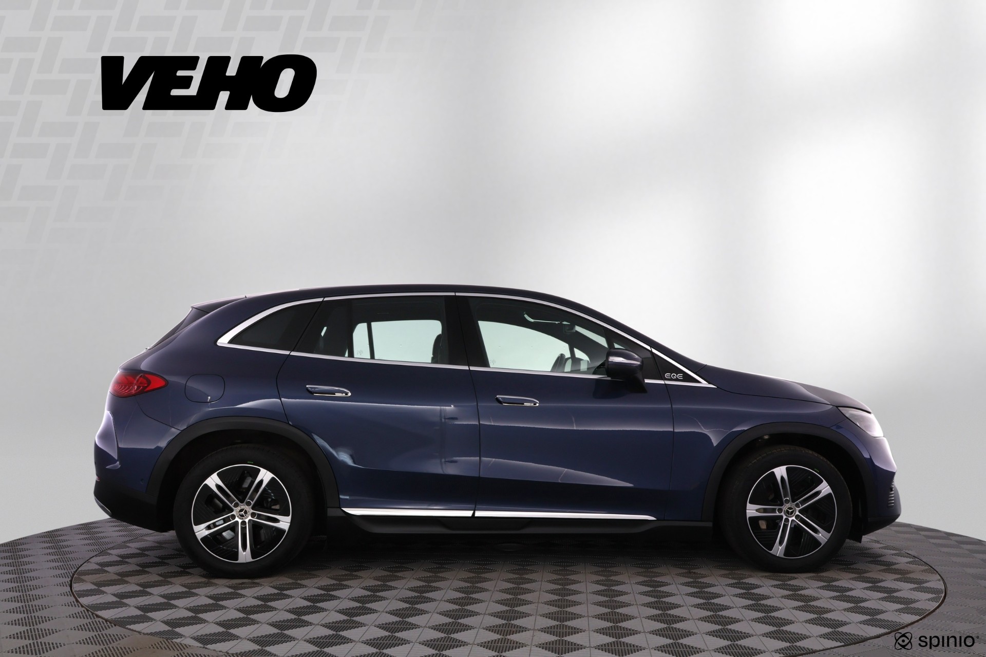 Mercedes-Benz EQE SUV 2023, kuva 6/23