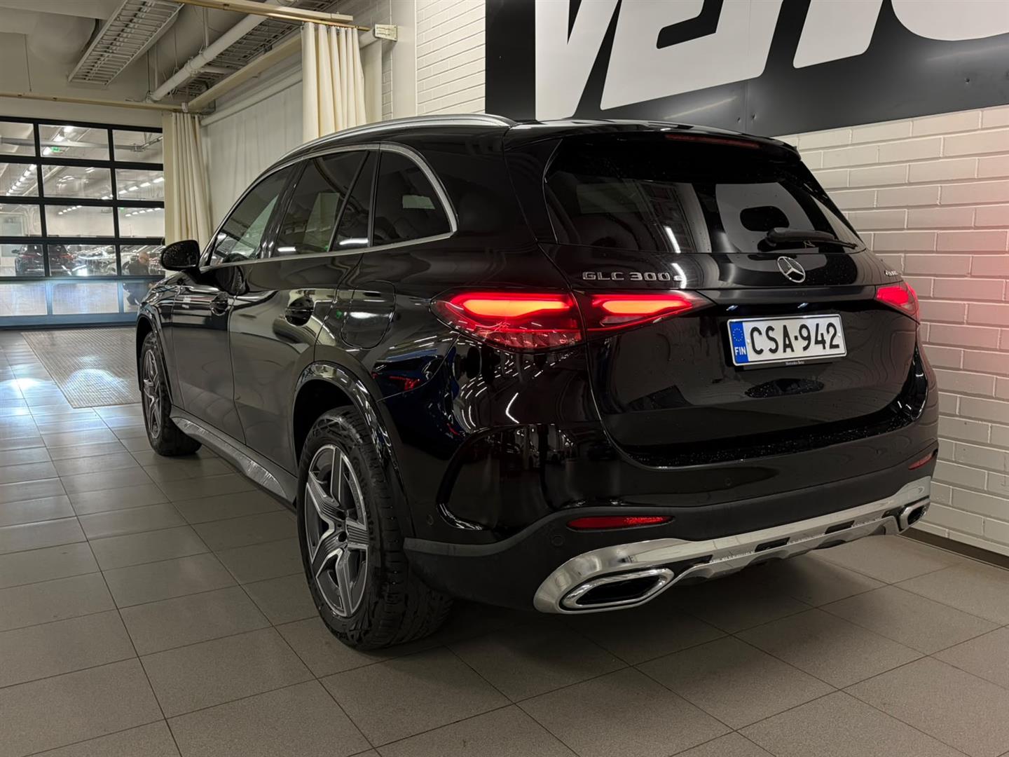 Mercedes-Benz GLC 2024, kuva 2/10