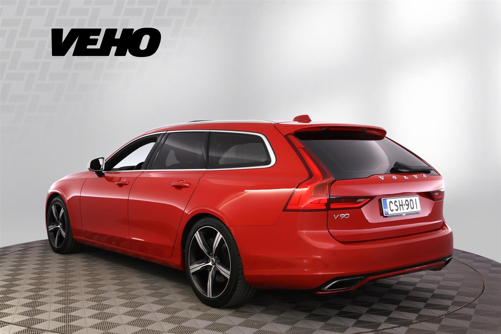 Volvo V90 D5 AWD R-Design aut 2017, kuva 3/35