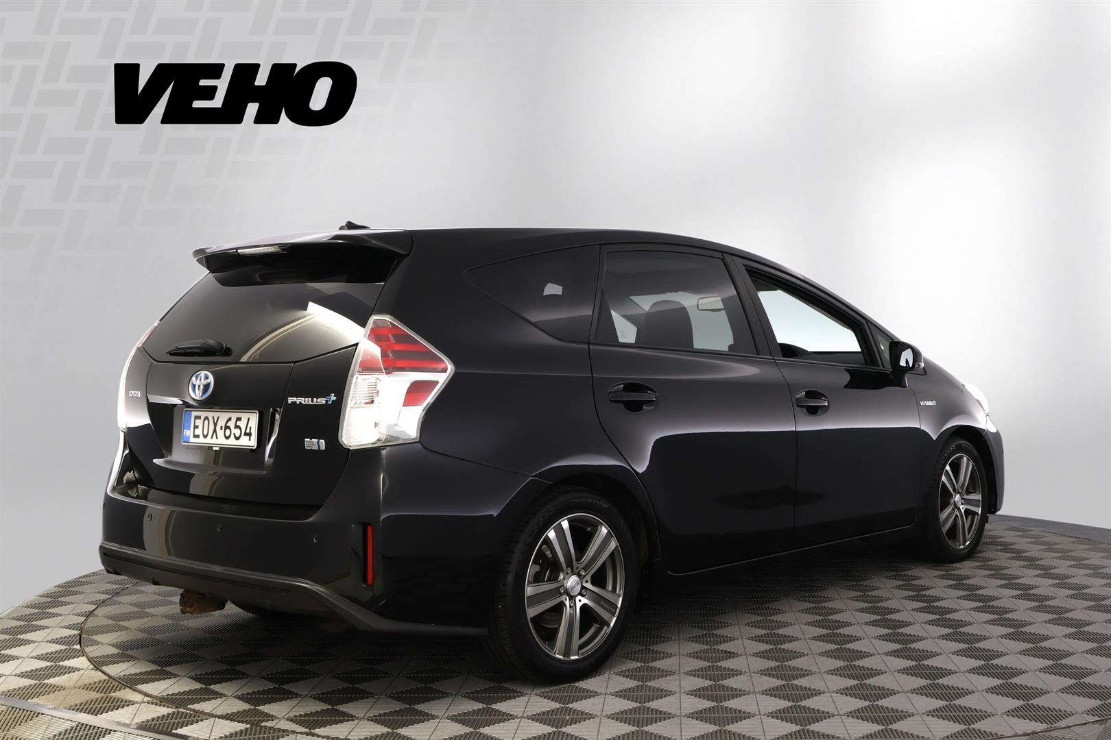 Toyota Prius+ Active 2015, photo 5/37