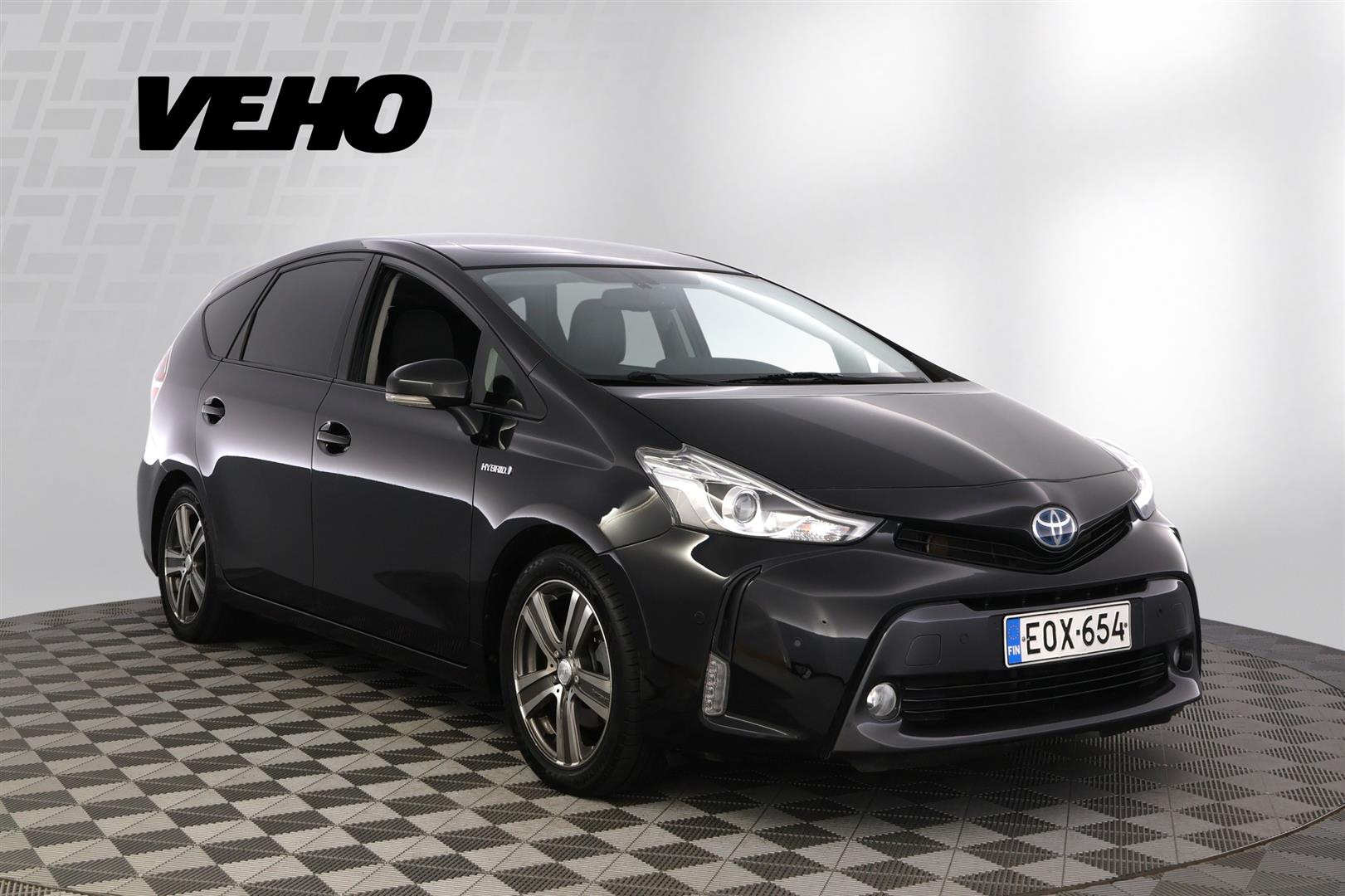 Toyota Prius+ Active 2015, photo 7/37