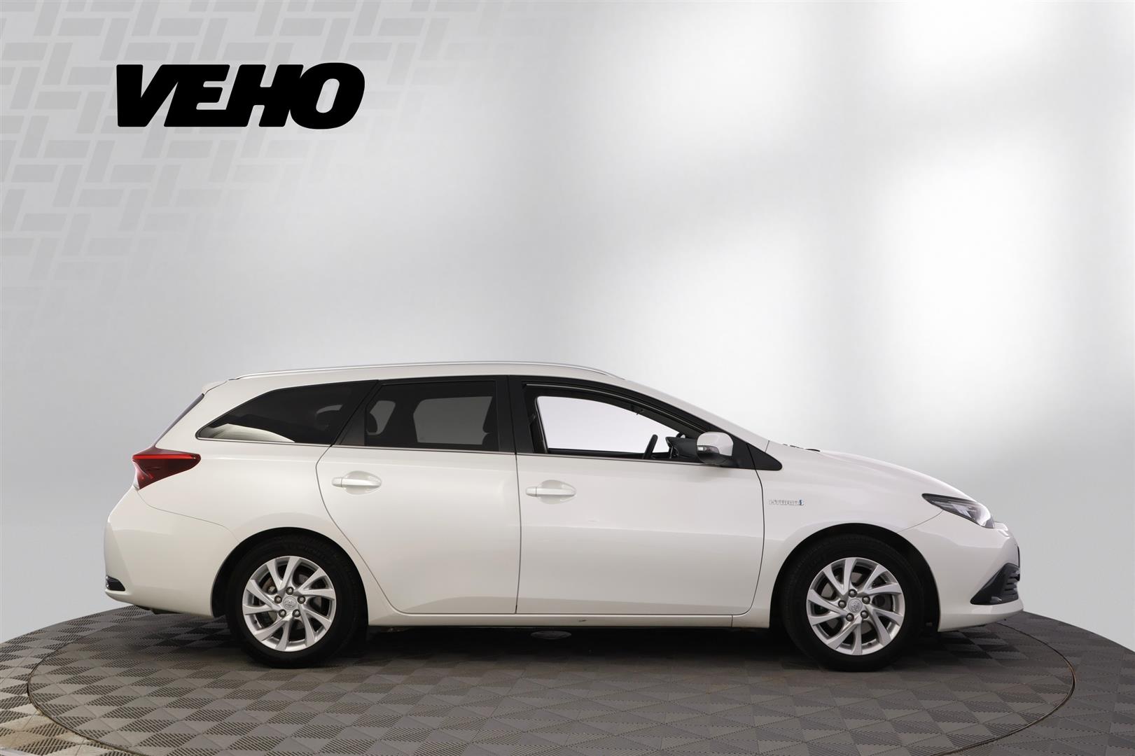 Toyota Auris 2018, kuva 6/30