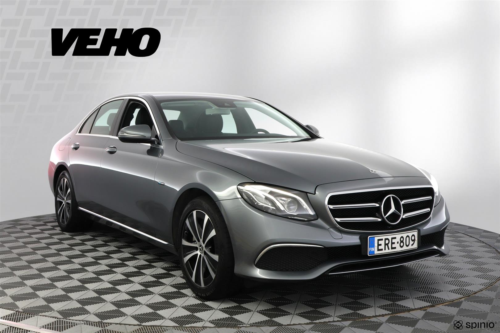 Mercedes-Benz E 2019, photo 7/25