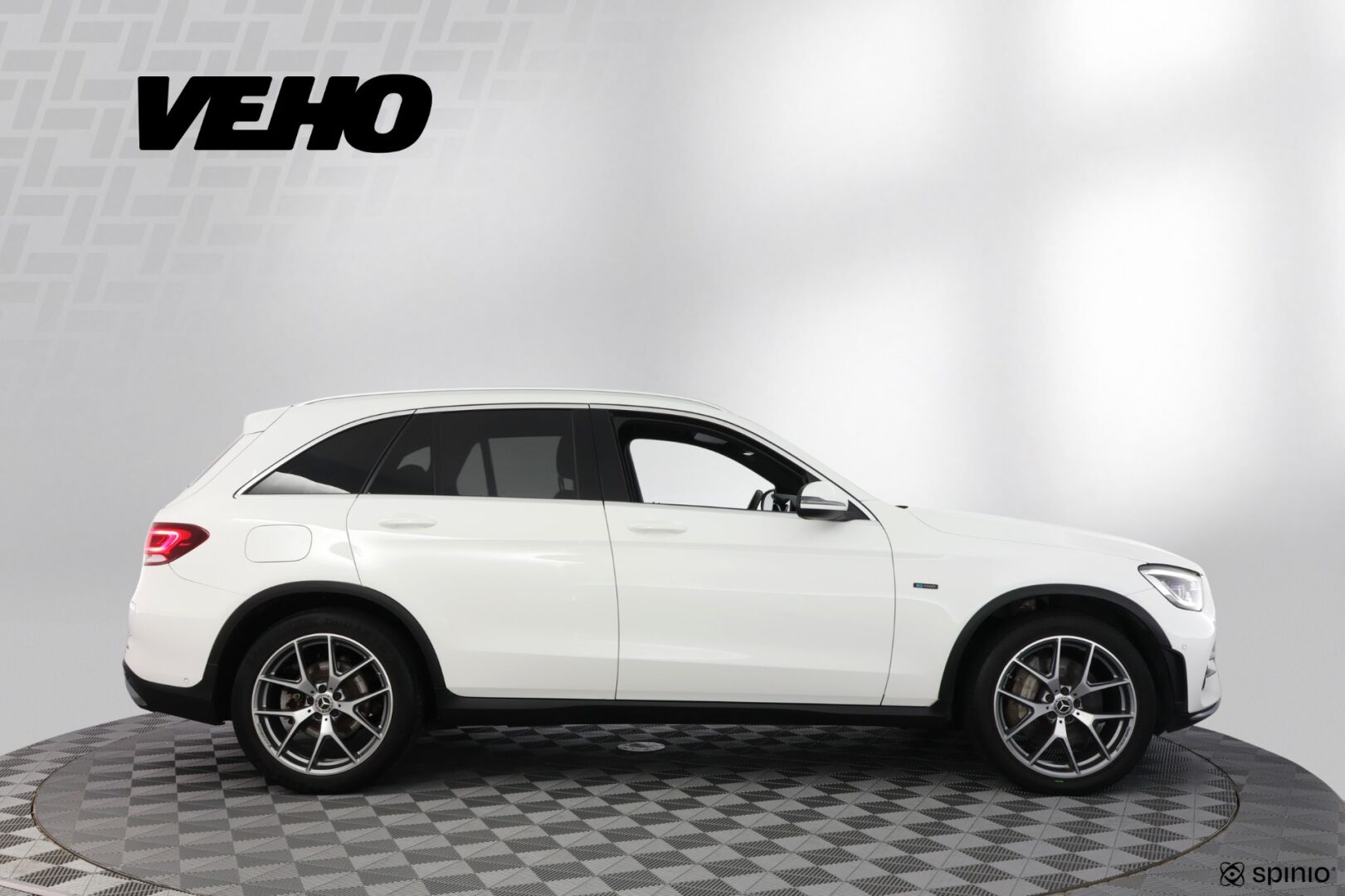 Mercedes-Benz GLC 300 e 4MATIC A AMG 2020, bild 6/27