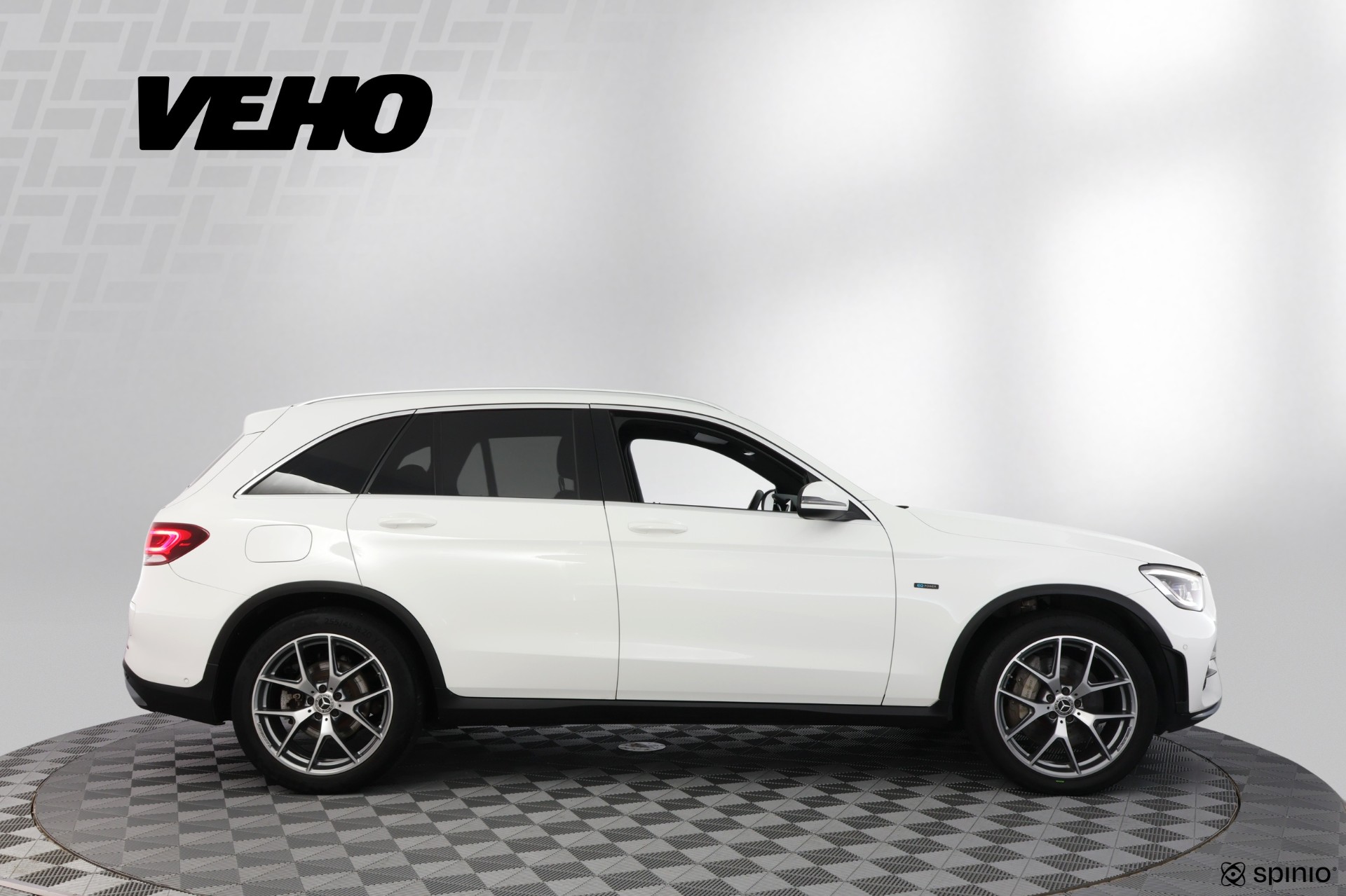 Mercedes-Benz GLC 2020, photo 6/26