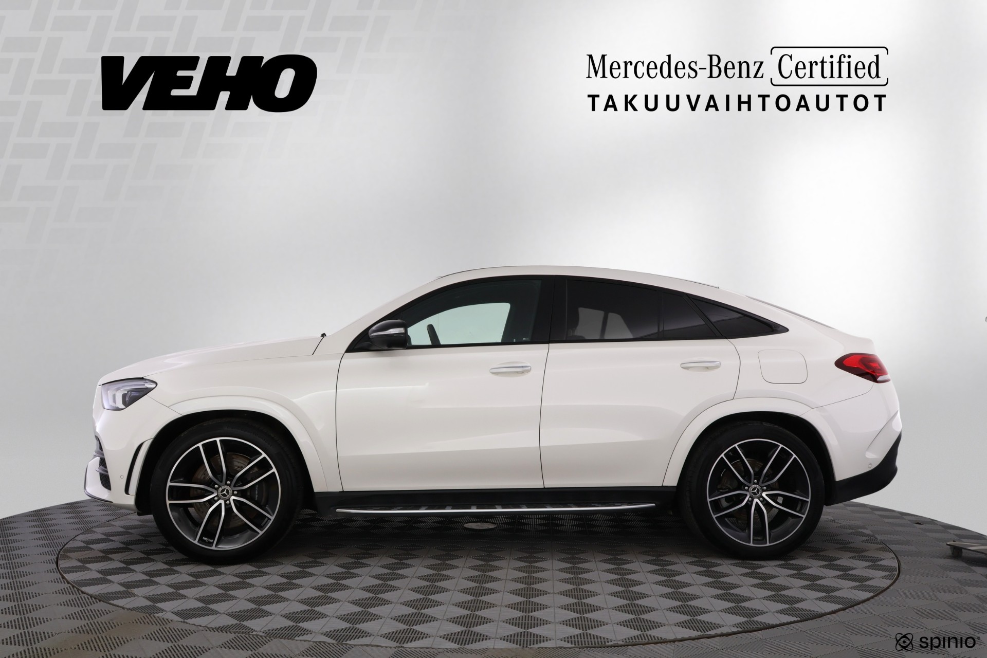 Mercedes-Benz GLE 350 e 4MATIC Coupé AMG 2022, kuva 2/30