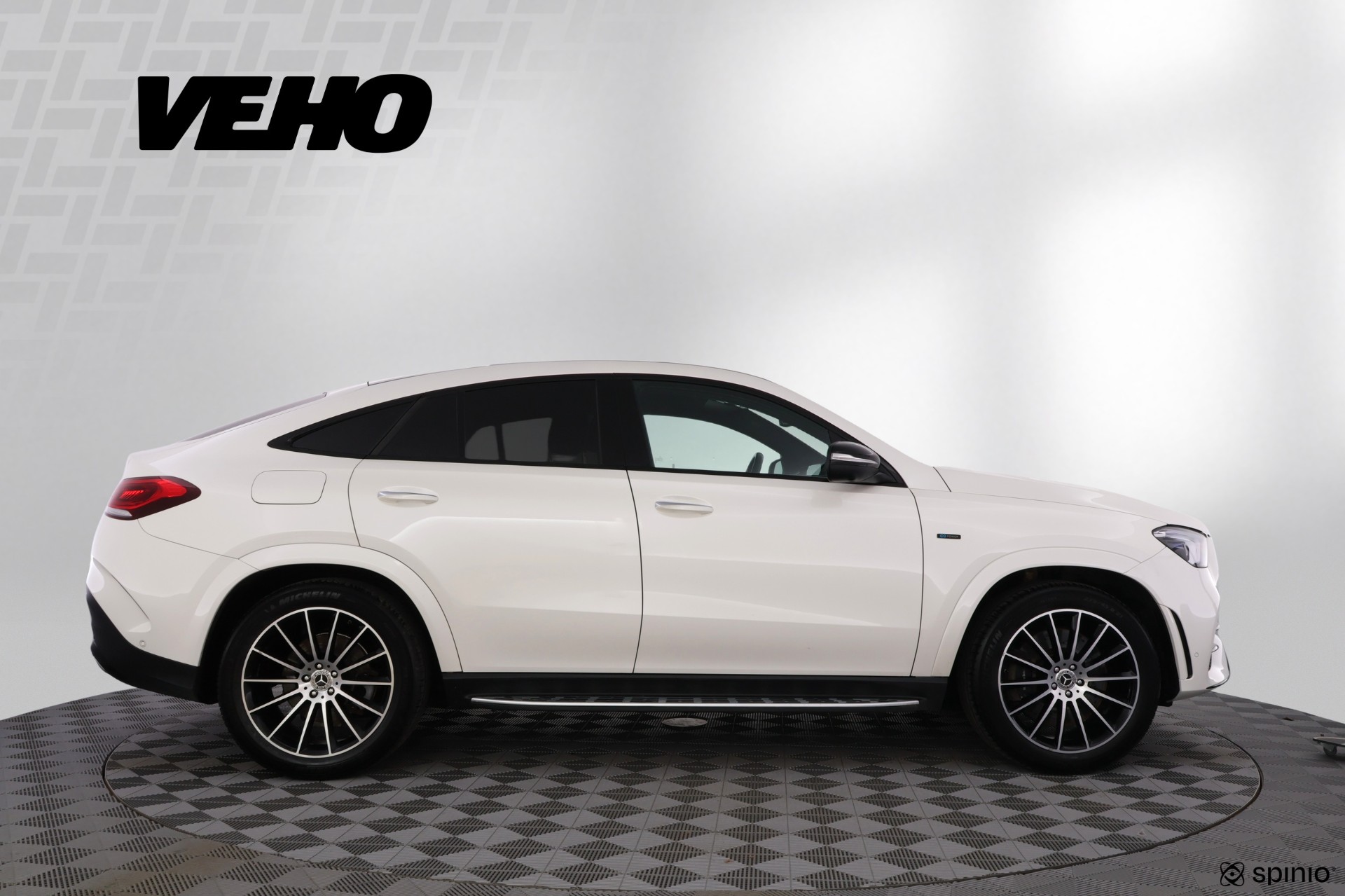 Mercedes-Benz GLE 2020, kuva 6/30
