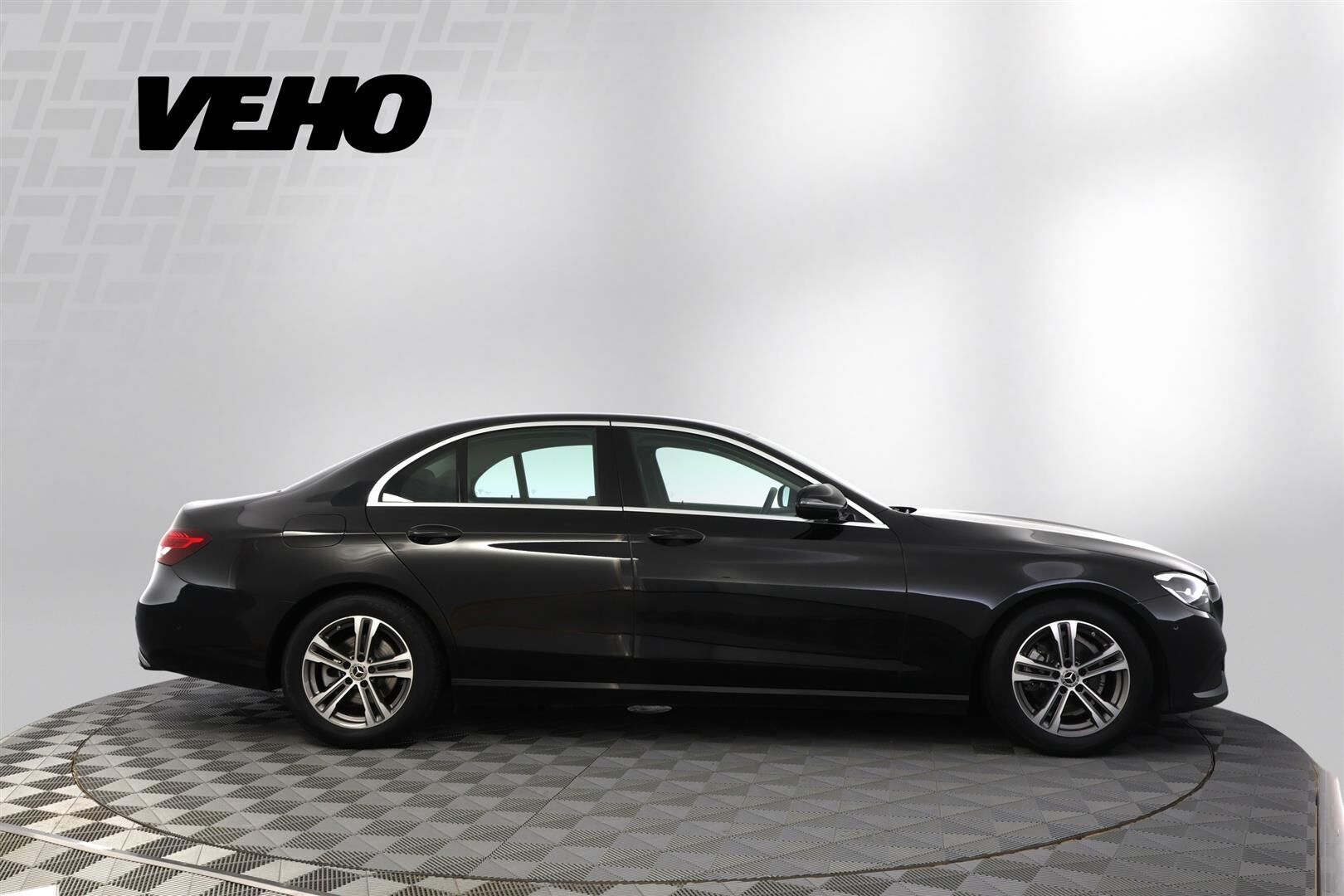 Mercedes-Benz E 200 d A Avantgarde 2021, bild 6/25