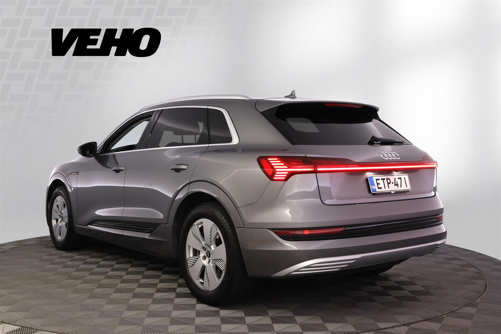 Audi e-tron 50 quattro 2021, photo 3/33