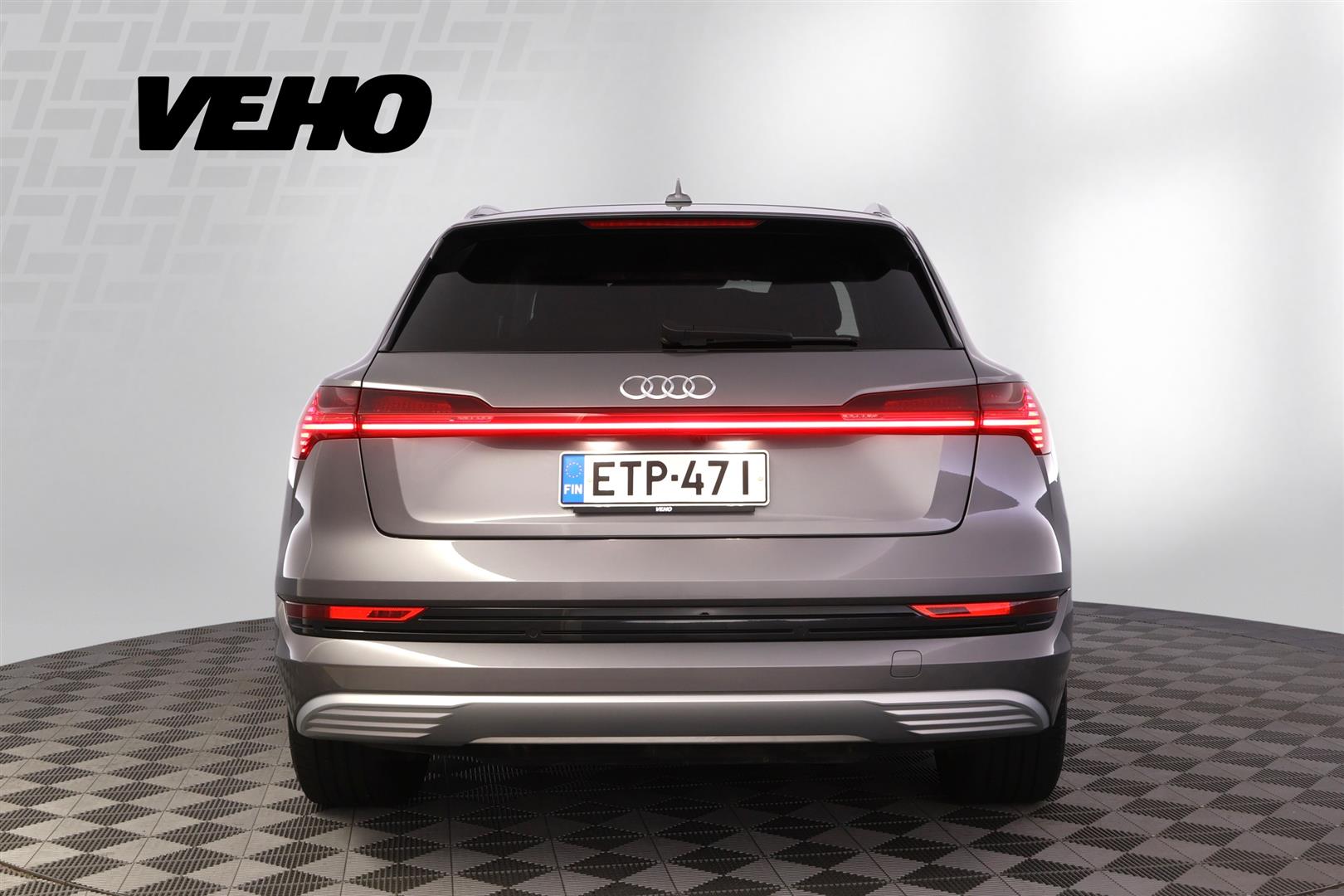 Audi e-tron 50 quattro 2021, photo 4/33