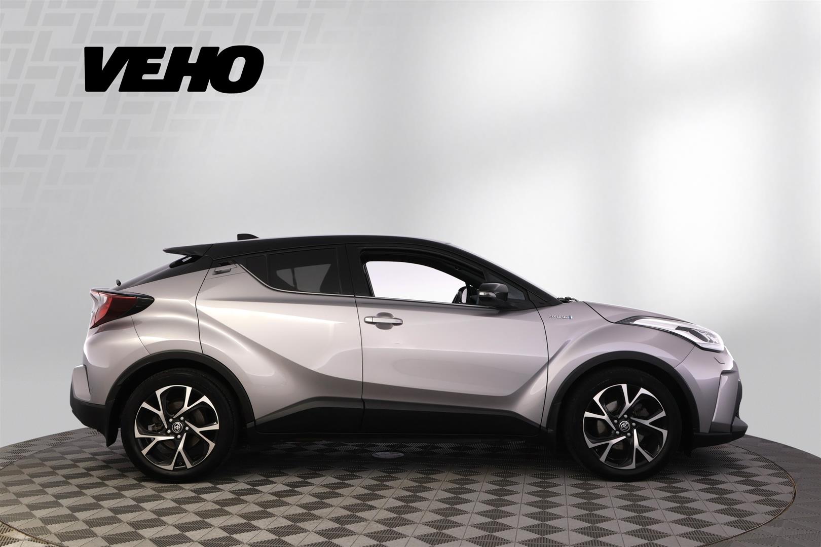 Toyota C-HR 1,8 Hybrid Intense Edition 2021, photo 6/34