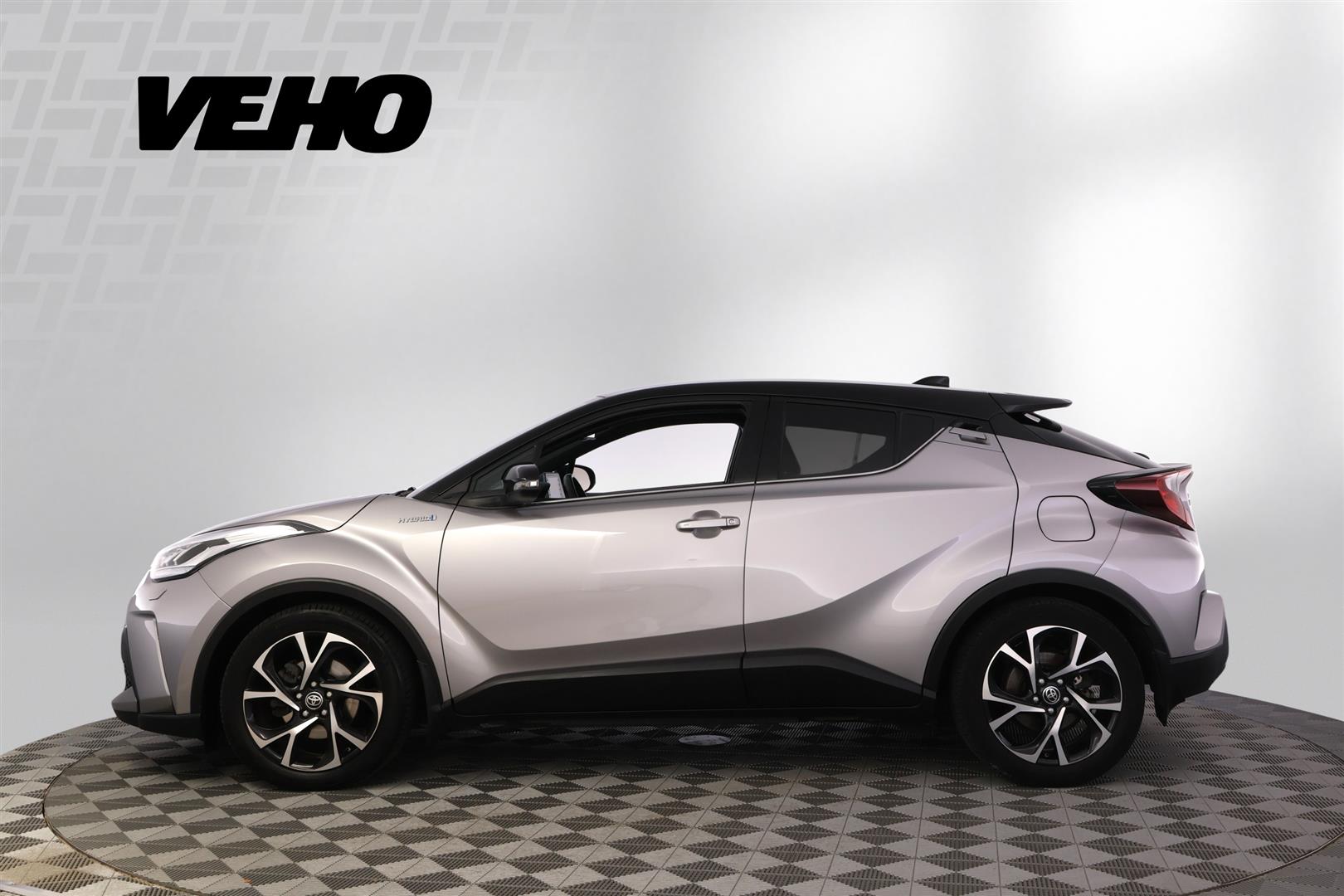 Toyota C-HR 1,8 Hybrid Intense Edition 2021, photo 2/34