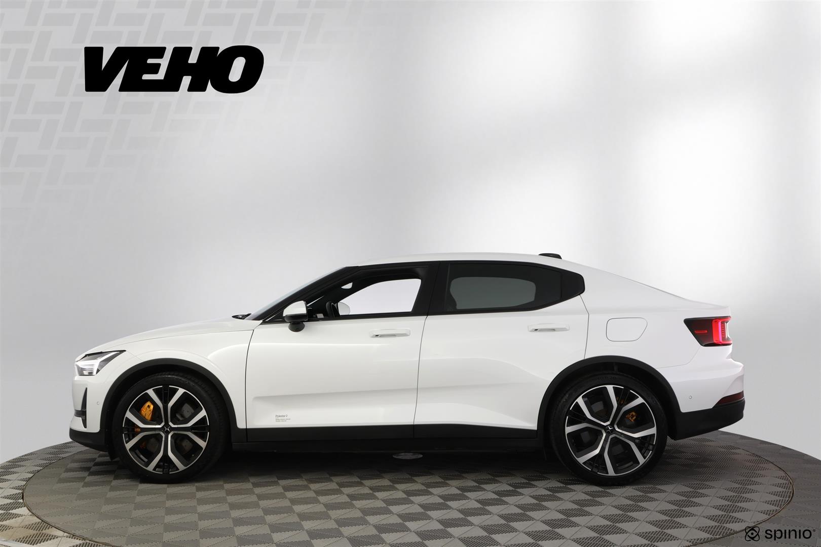 Polestar 2 2022, kuva 2/30
