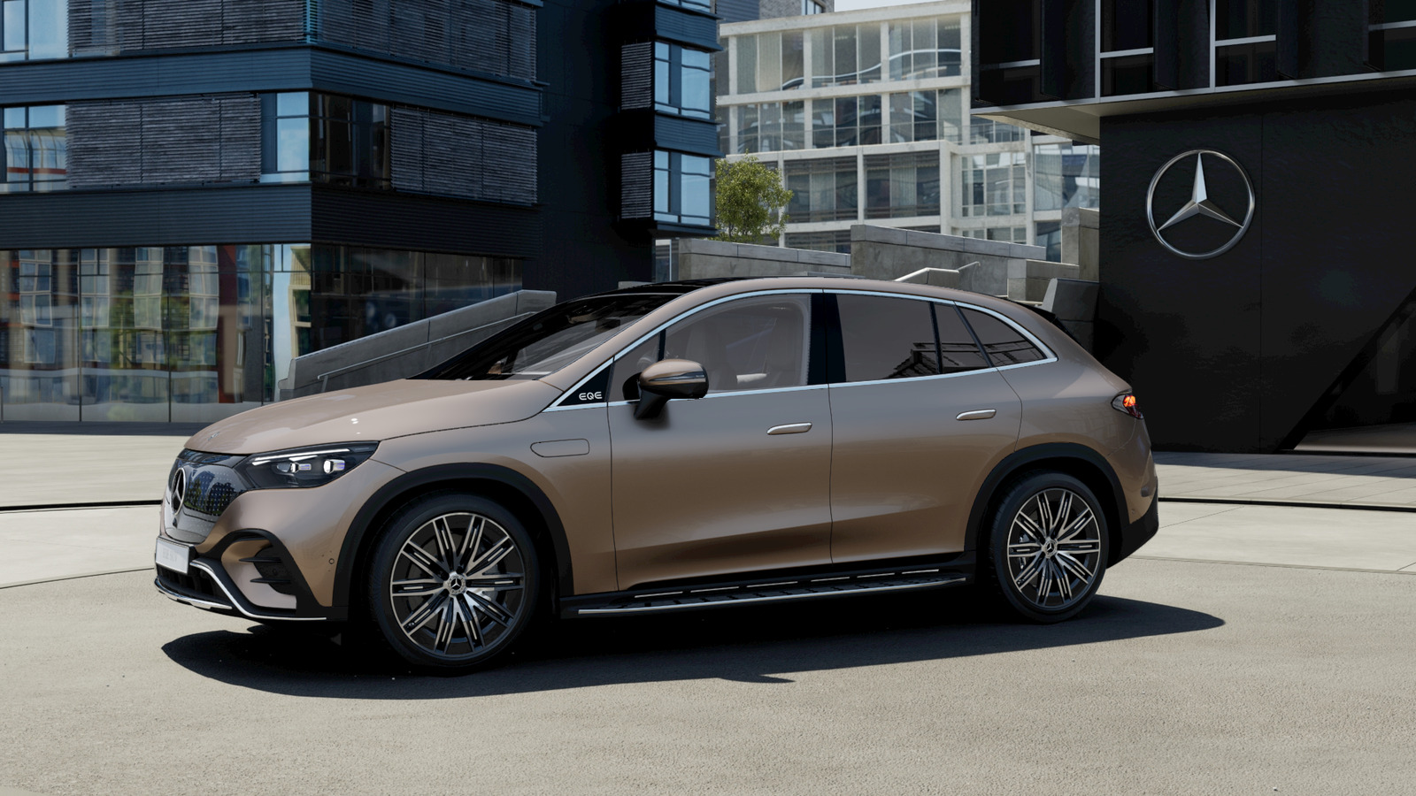 Mercedes-Benz EQE SUV 2024, photo 2/15