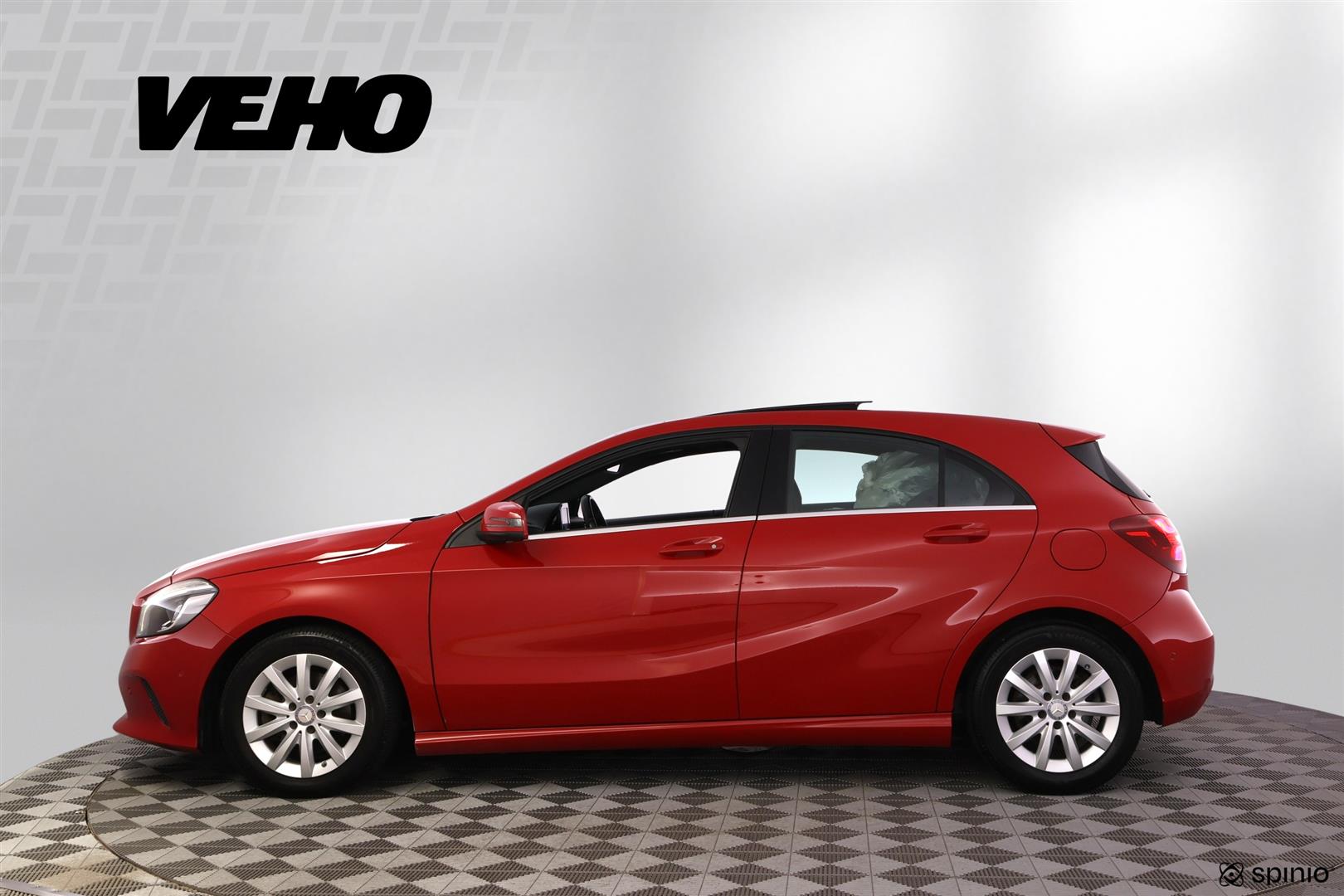 Mercedes-Benz A 2016, kuva 2/37