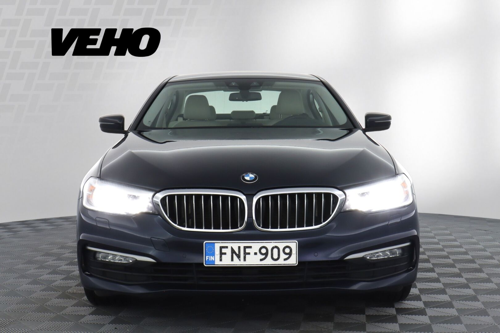 BMW 520 G30 Sedan 520d A xDrive Business 2018, bild 6/23