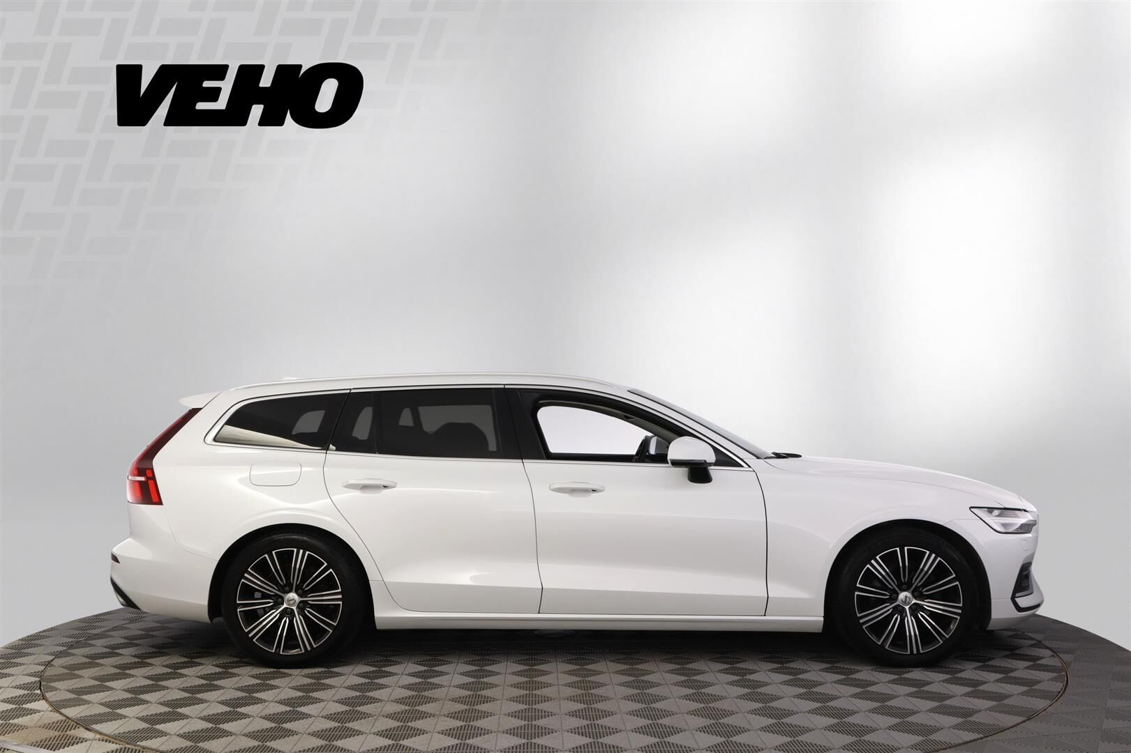 Volvo V60 D4 Business Inscription aut 2018, bild 6/41