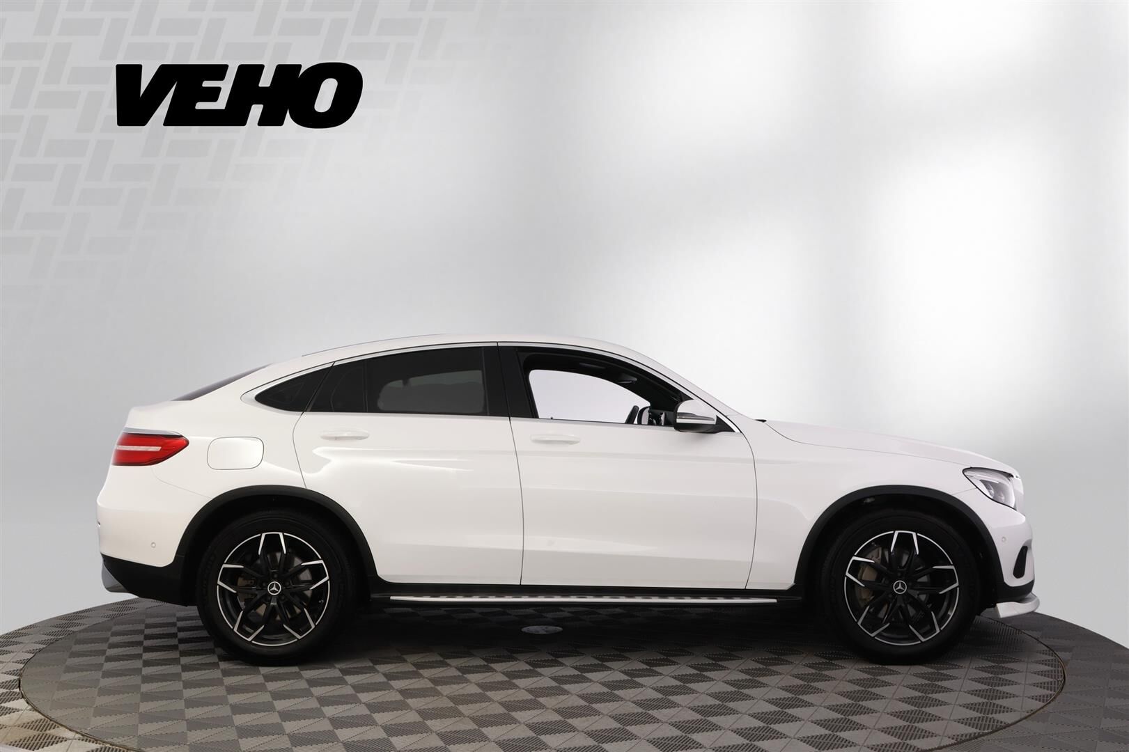 Mercedes-Benz GLC 2019, kuva 6/40