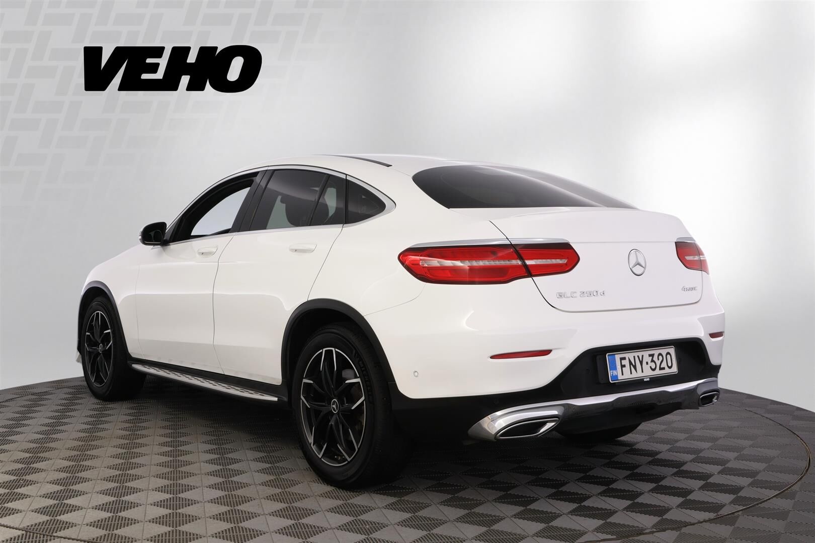 Mercedes-Benz GLC 2019, kuva 3/40