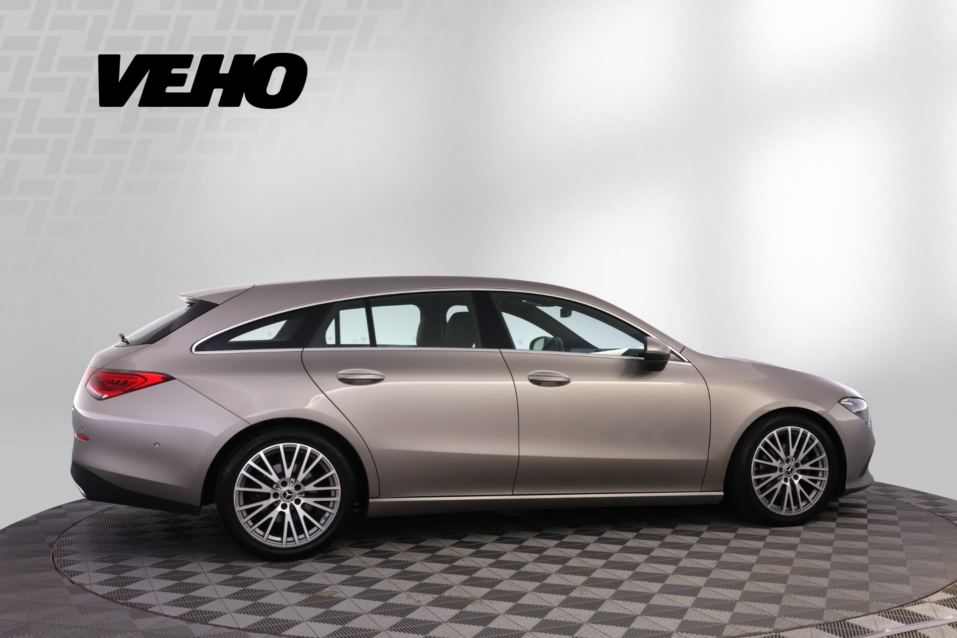 Mercedes-Benz CLA 2019, kuva 4/36