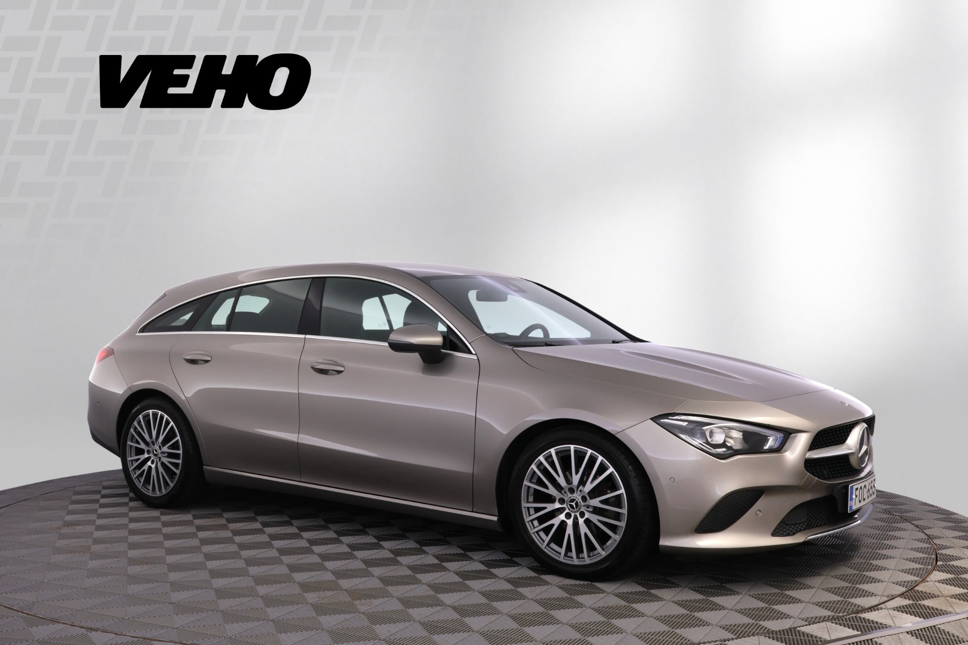 Mercedes-Benz CLA 2019, kuva 3/36