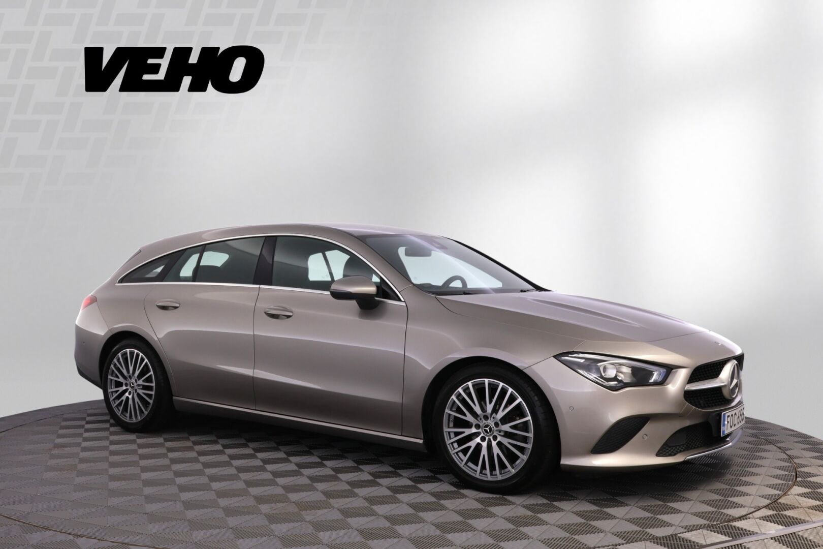 Mercedes-Benz CLA 2019, bild 3/36