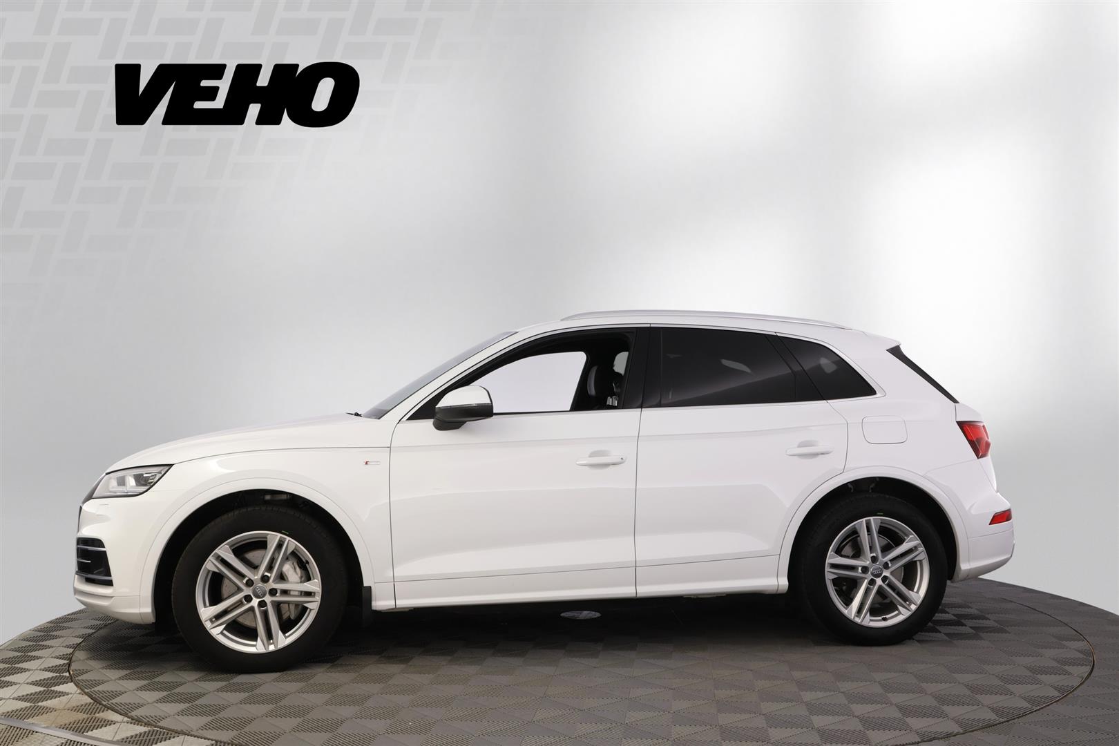 Audi Q5 2020, kuva 2/31