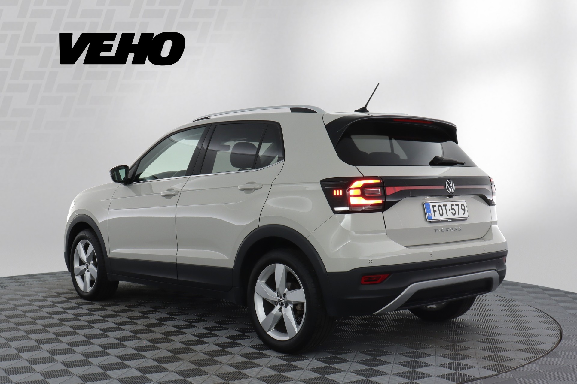 Volkswagen T-Cross 2022, photo 3/23