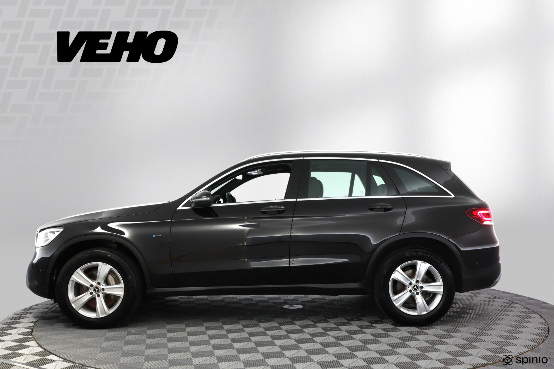 Mercedes-Benz GLC 2020, kuva 2/29