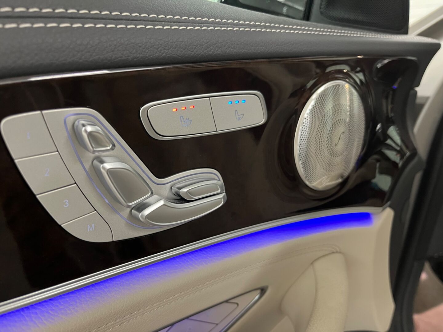 Mercedes-Benz E 2022, bild 5/7