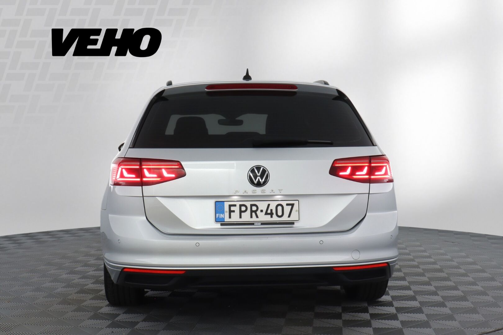 Volkswagen Passat 2020, bild 4/23